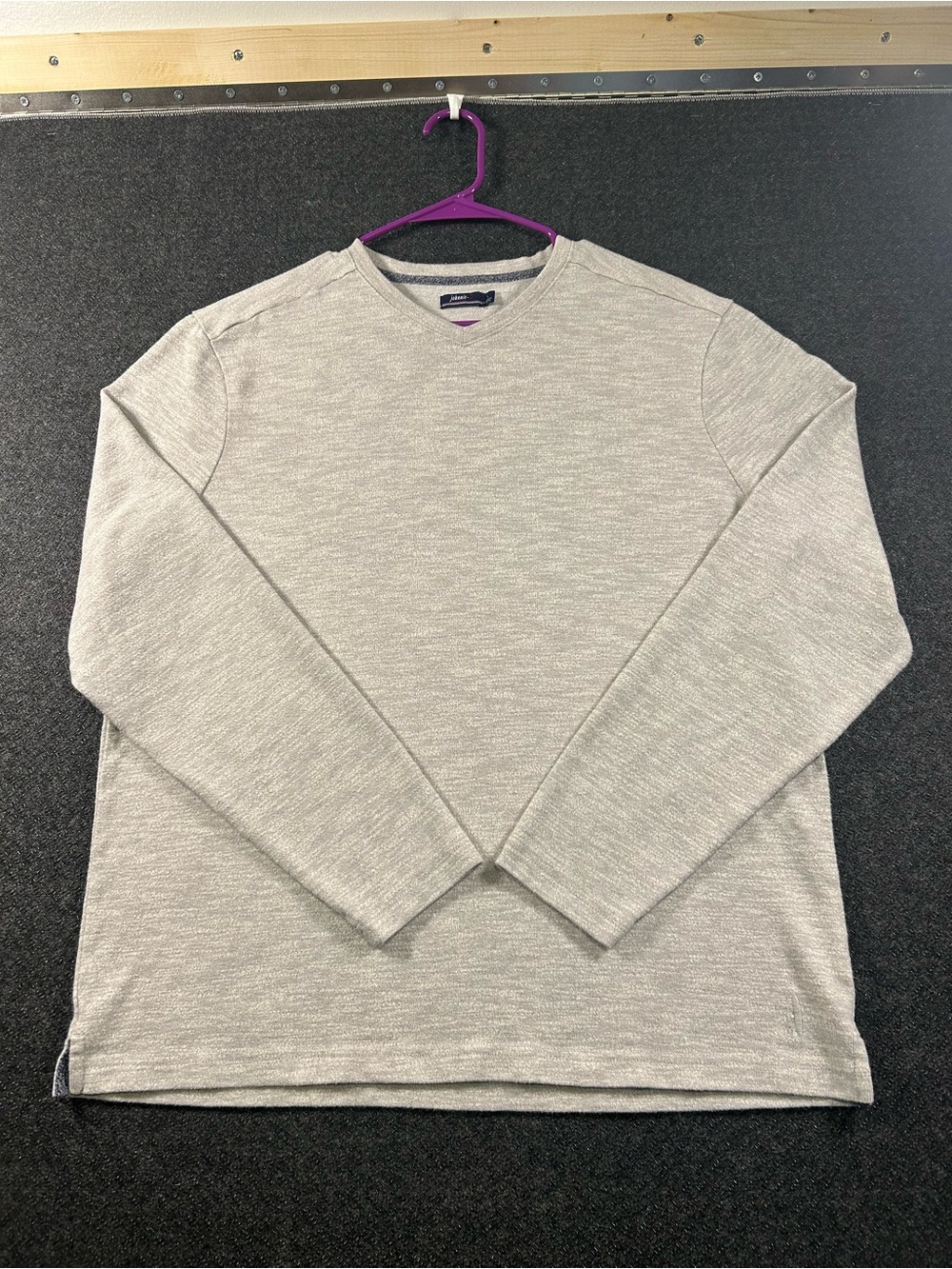 Johnnie-O Long Sleeve V Neck T shirt Light Gray size Large Avalon Country Club